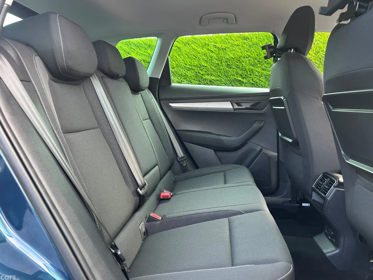 Skoda Karoq SUV, Diesel, 2022, Blue