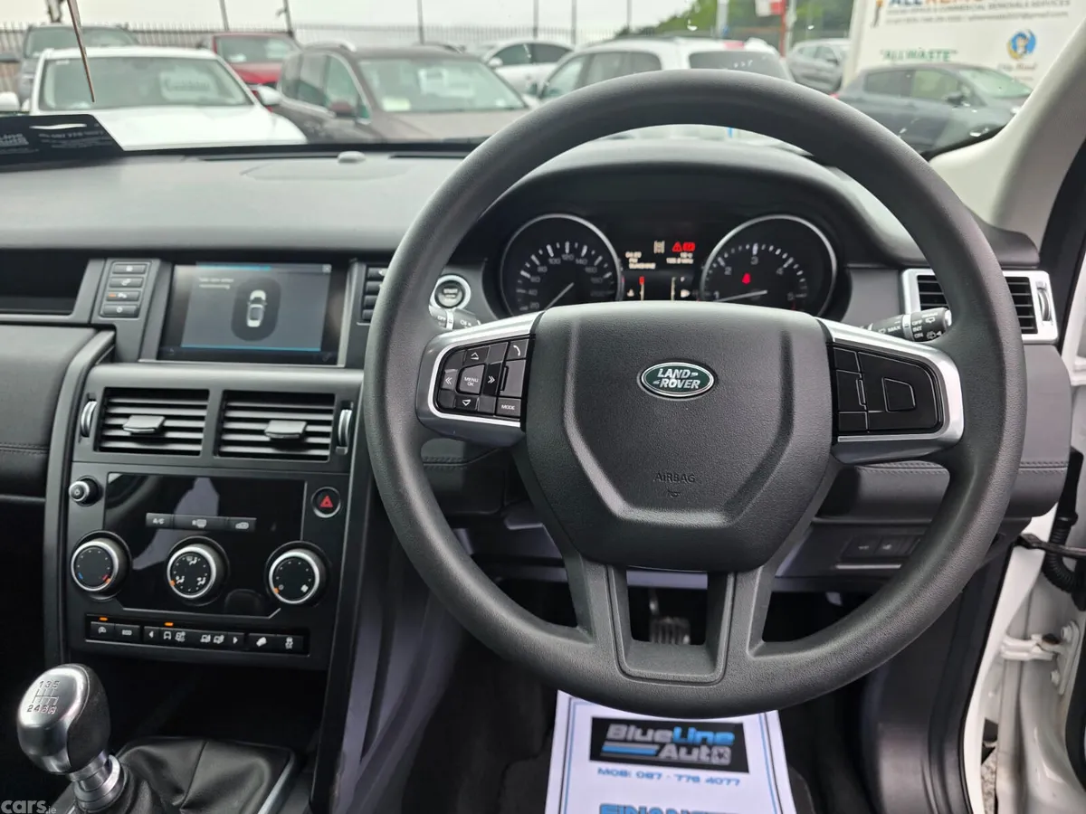 Land Rover Discovery Sport SUV, Diesel, 2015, White