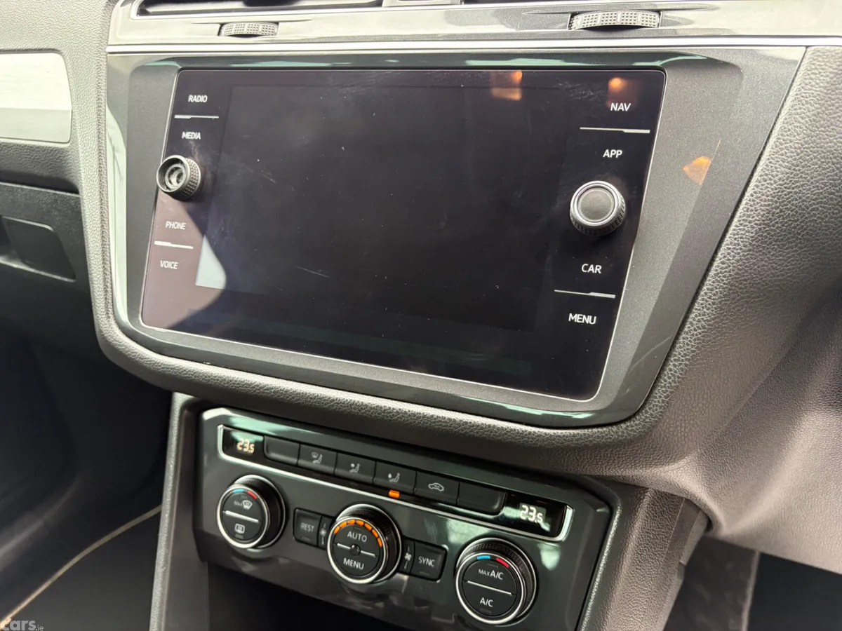 Volkswagen Tiguan SUV, Petrol, 2019, Black
