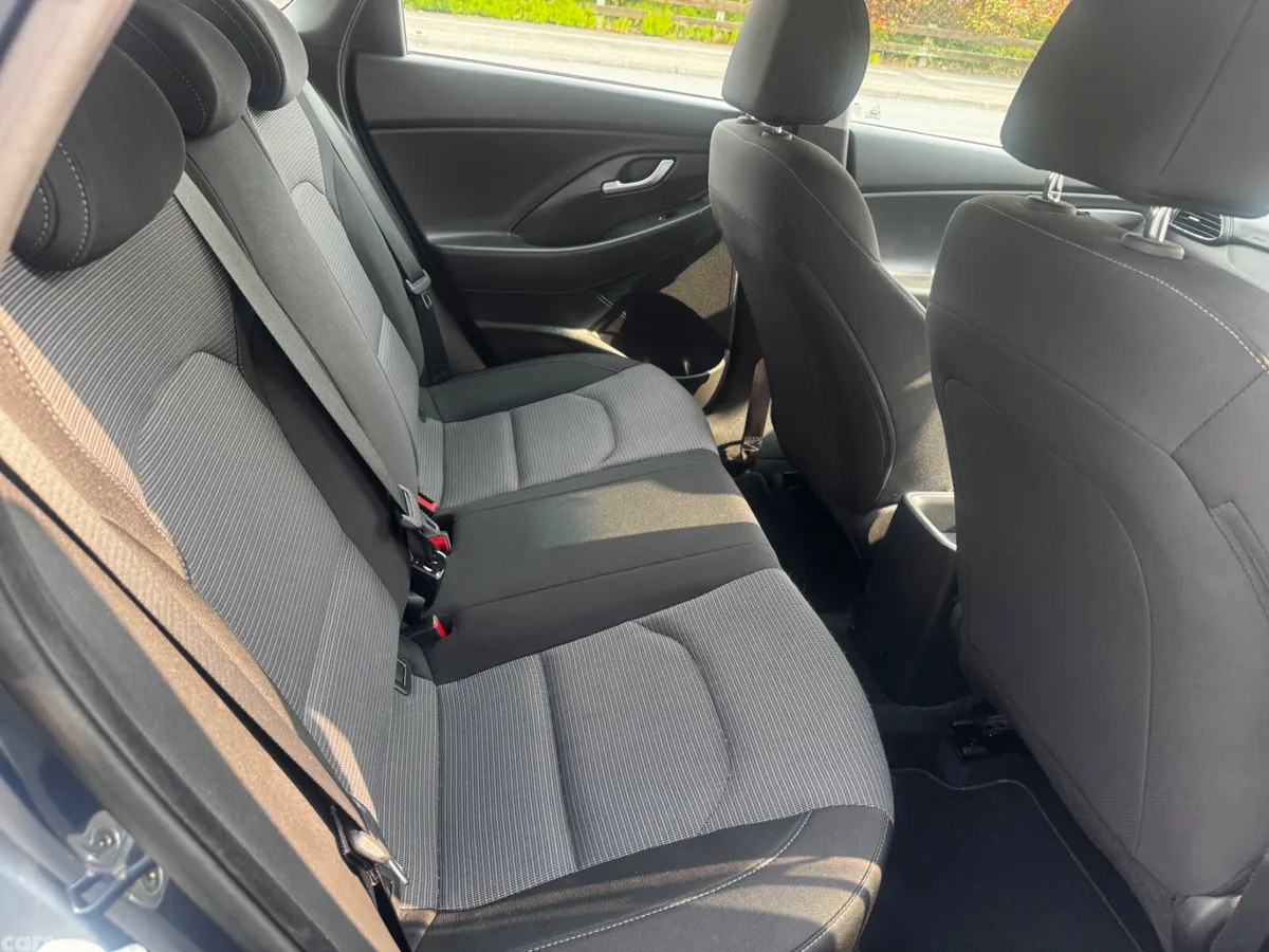 Hyundai i30 Hatchback, Diesel, 2017, Blue