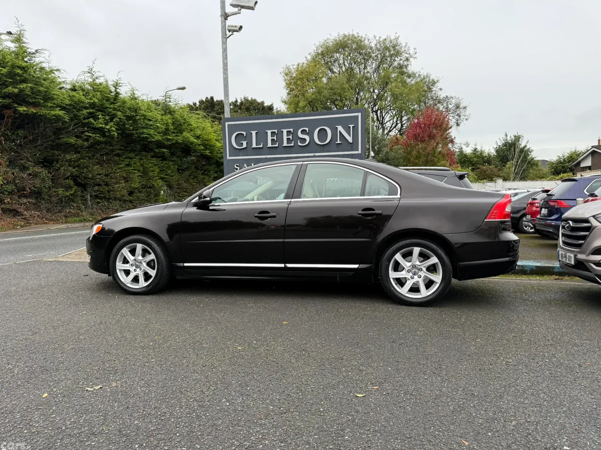 Volvo S80 Saloon, Diesel, 2014, Black