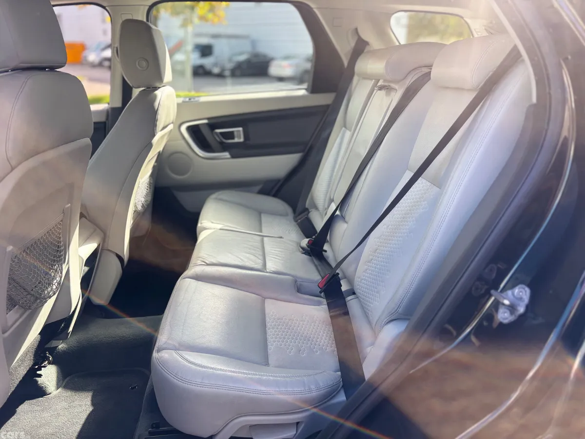 Land Rover Discovery Sport SUV, Diesel, 2018, Black