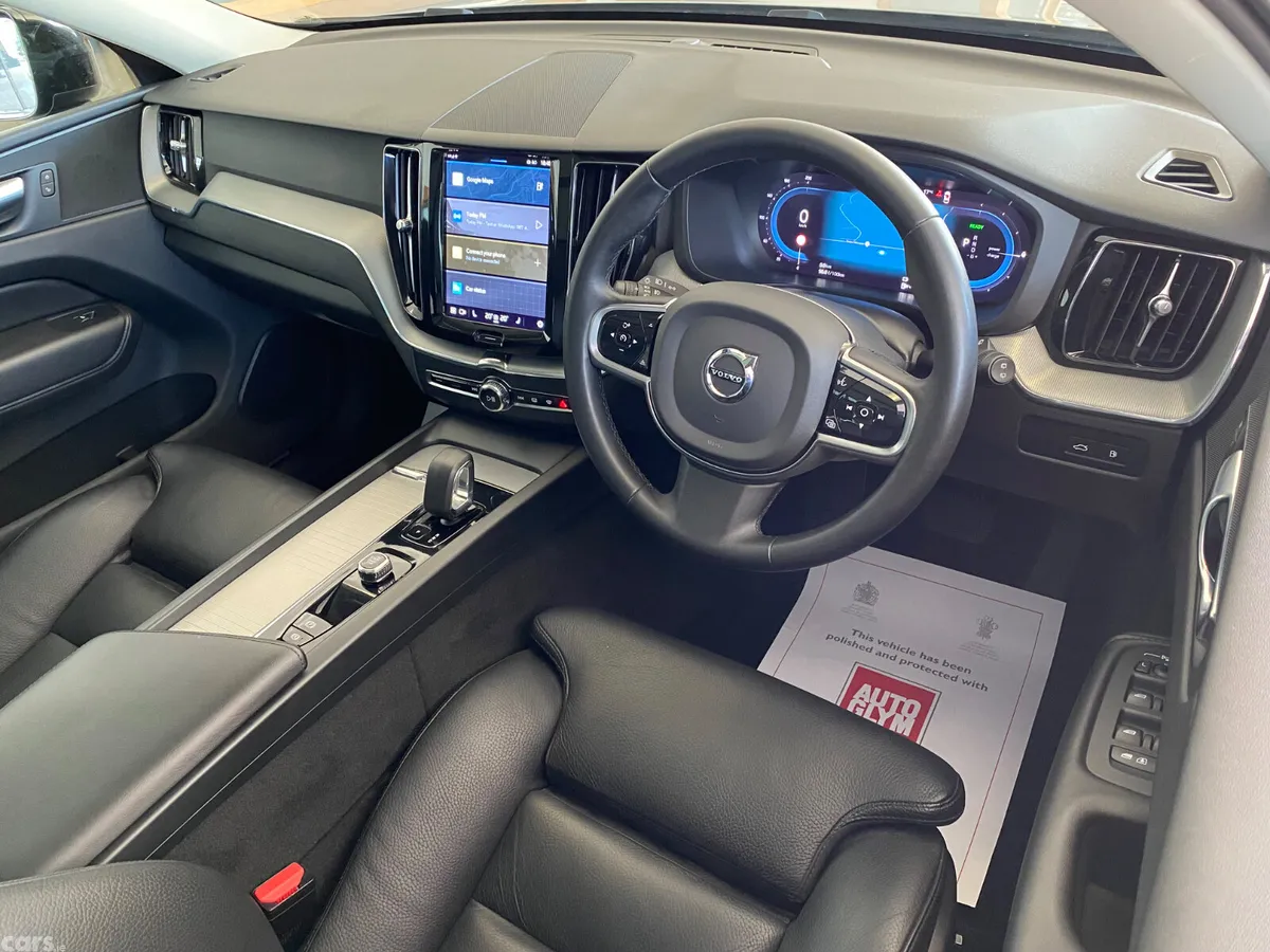Volvo XC60 SUV, Petrol Plug-in Hybrid, 2023, Grey