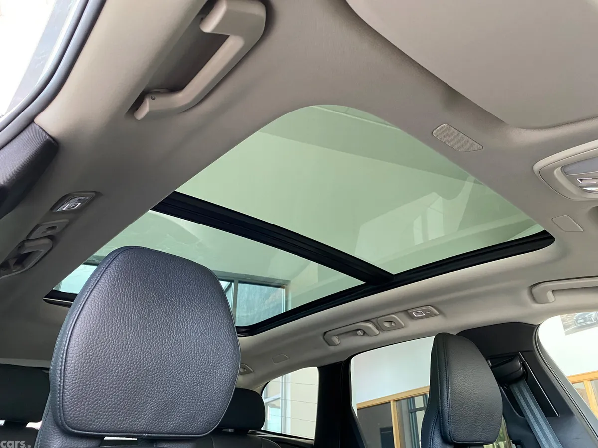 Volvo XC60 SUV, Petrol Plug-in Hybrid, 2023, Grey