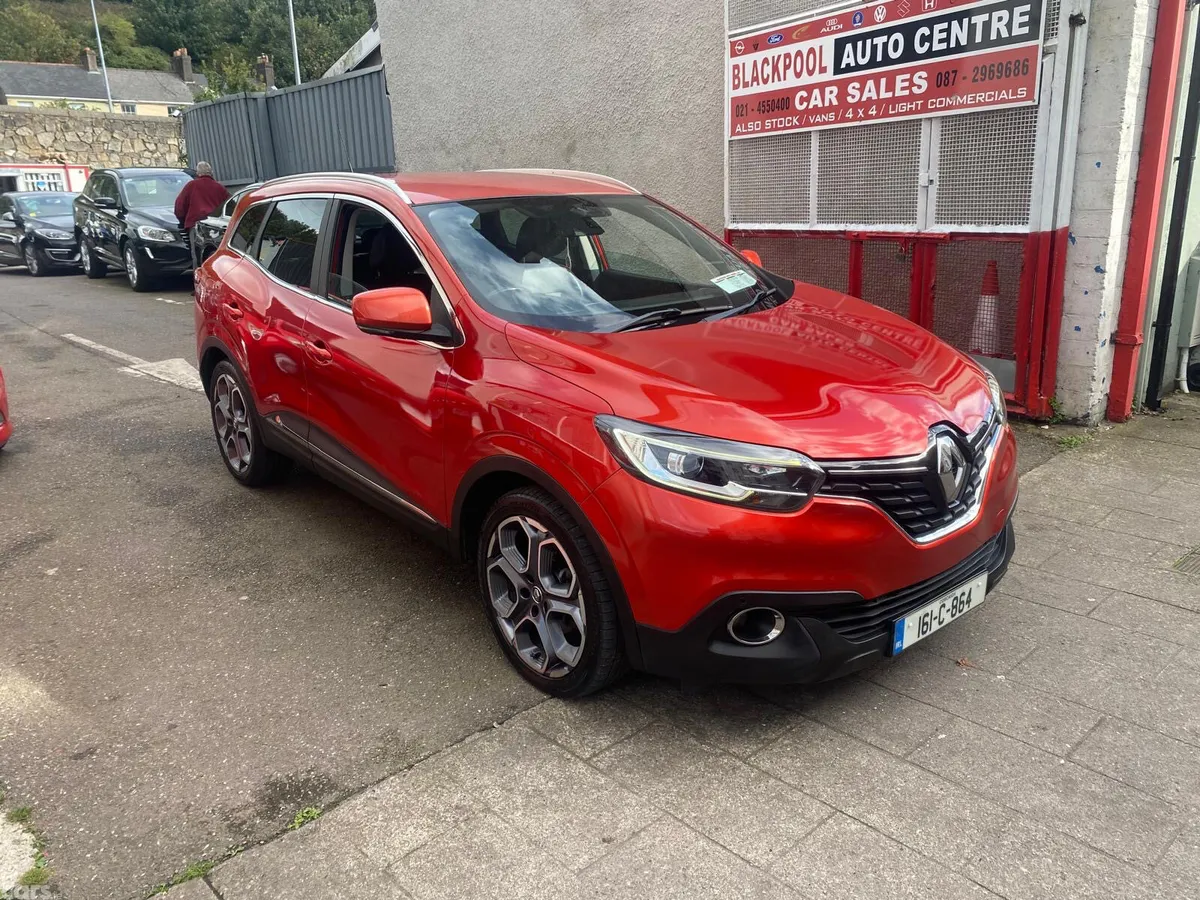 Renault Kadjar SUV, Diesel, 2016, Red