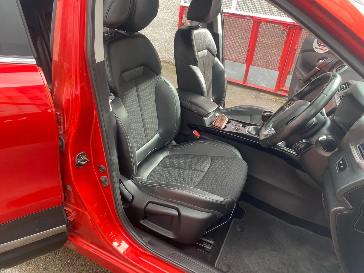 Renault Kadjar SUV, Diesel, 2016, Red