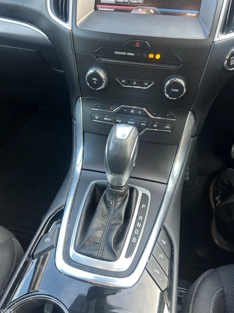 Ford S-Max MPV, Diesel, 2016, Black