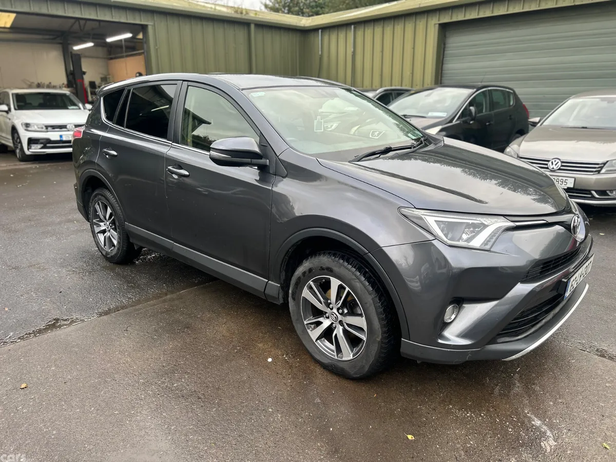 Toyota RAV4 SUV, Diesel, 2016, Grey