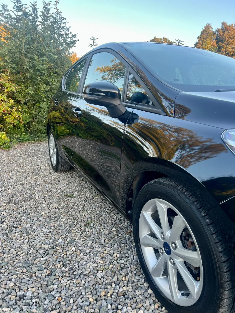 Ford Fiesta Hatchback, Petrol, 2019, Black