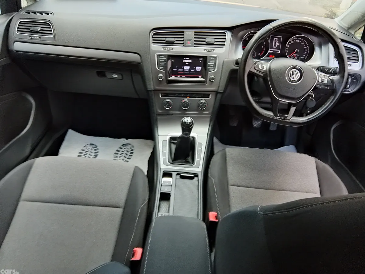 Volkswagen Golf Estate, Diesel, 2015, Silver
