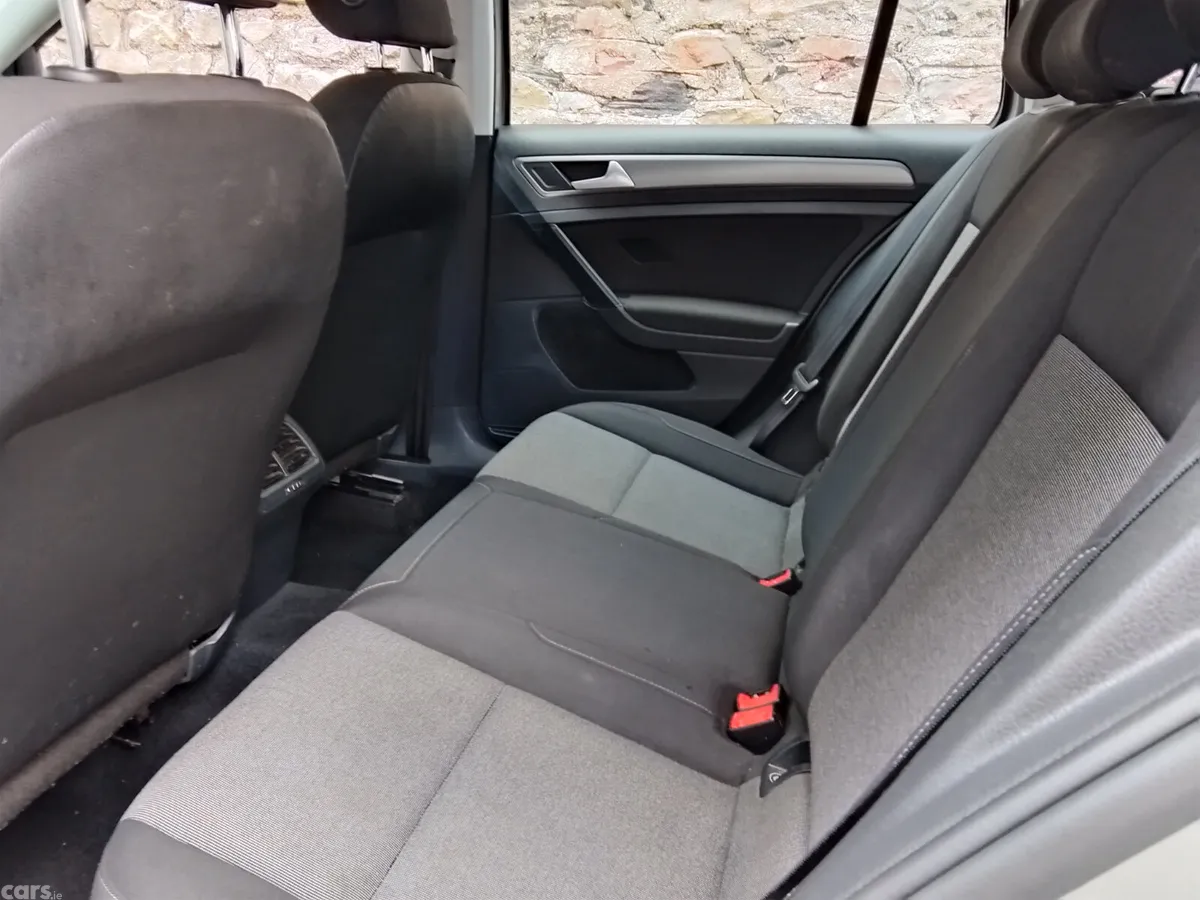 Volkswagen Golf Estate, Diesel, 2015, Silver