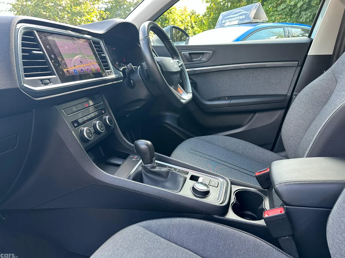SEAT Ateca SUV, Petrol, 2023, Grey