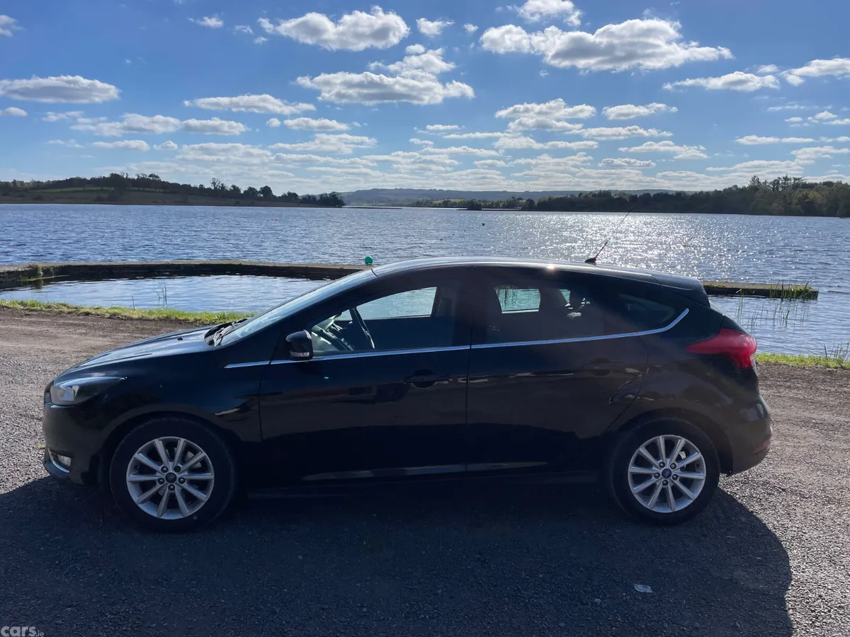 Ford Focus Hatchback, Diesel, 2016, Black