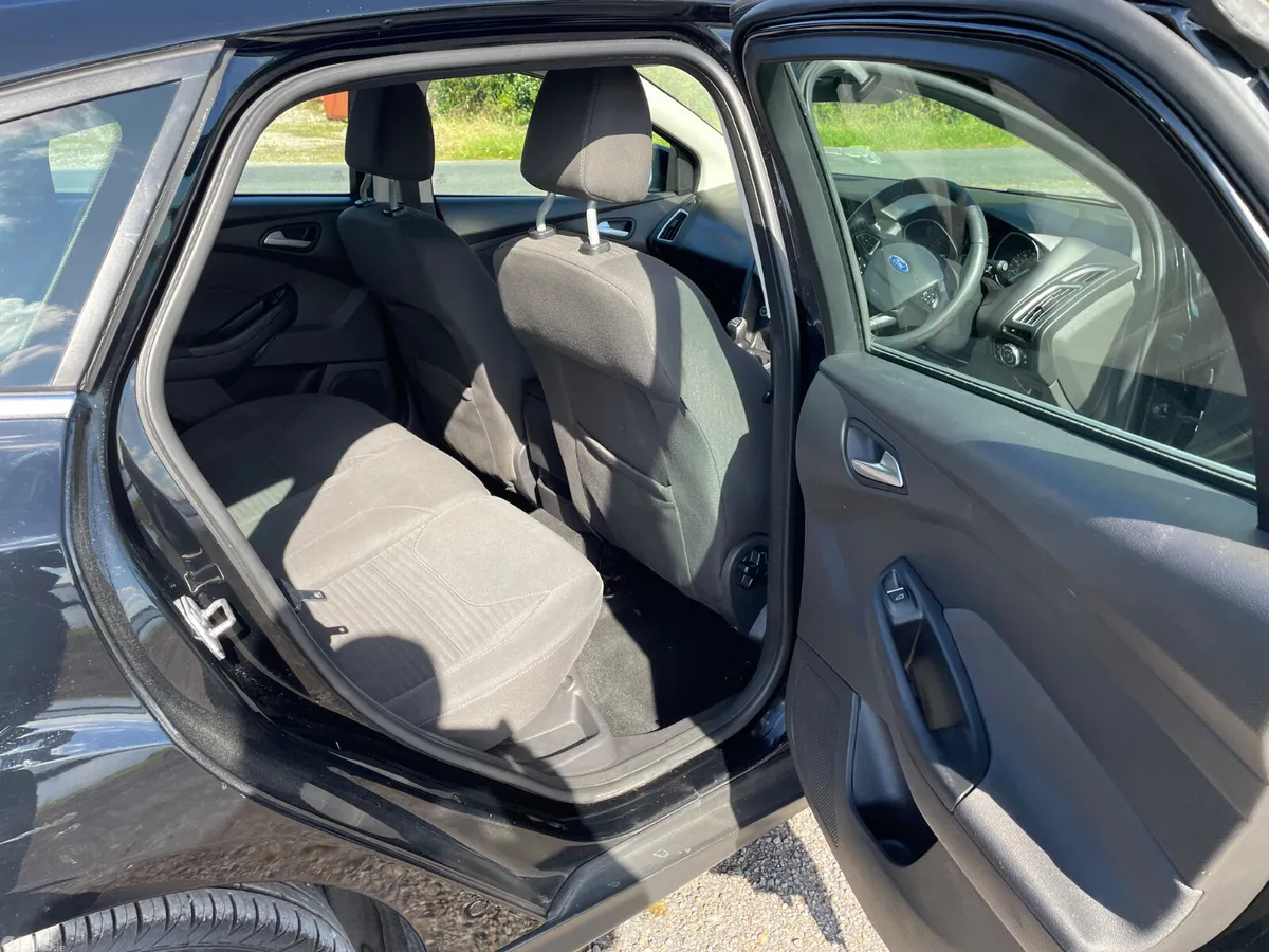 Ford Focus Hatchback, Diesel, 2016, Black