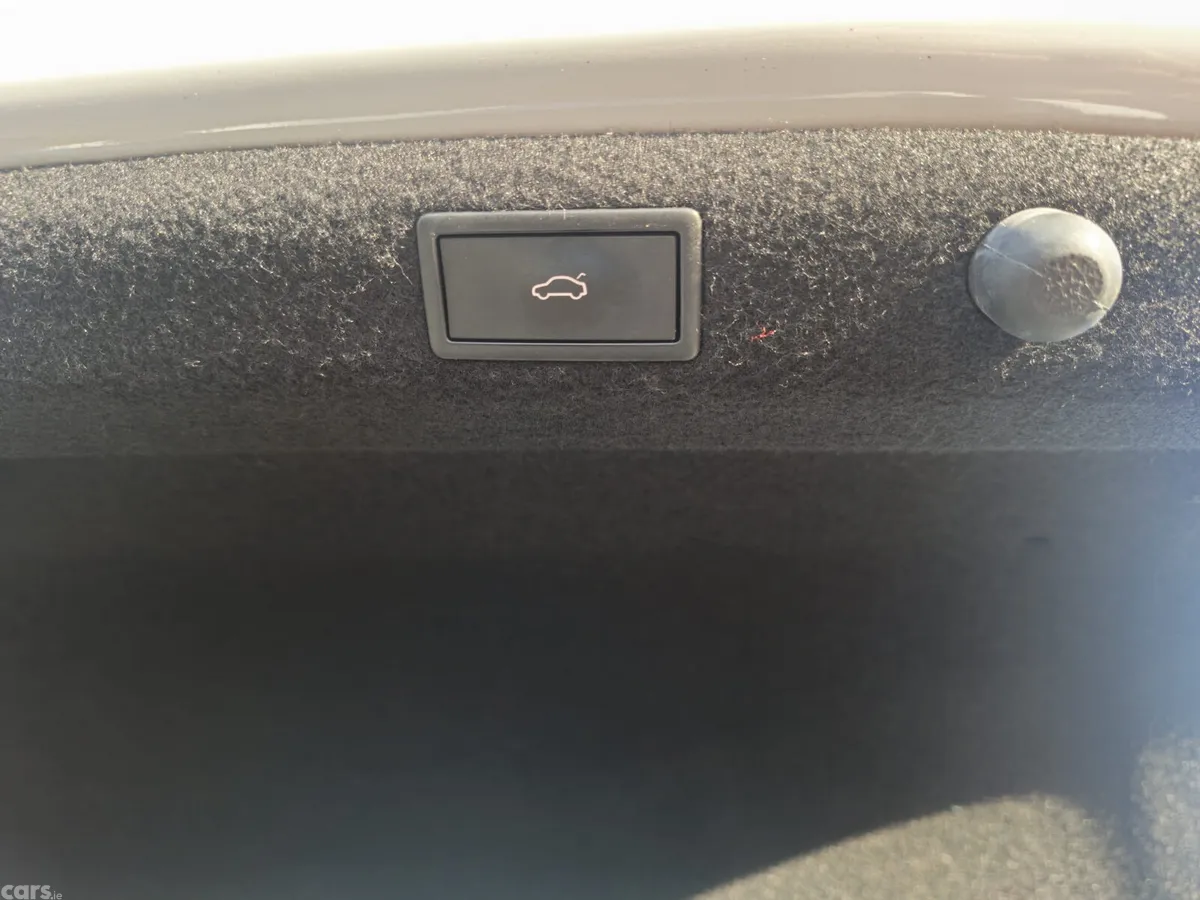 Skoda Superb Saloon, Diesel, 2021, White