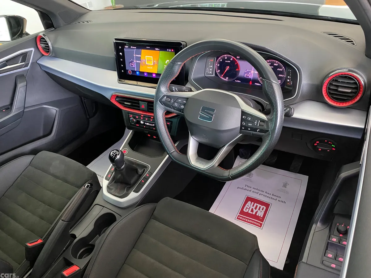 SEAT Arona SUV, Petrol, 2023, Black