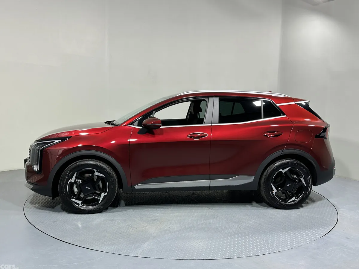 Kia Sportage SUV, Diesel Hybrid, 2026, Red
