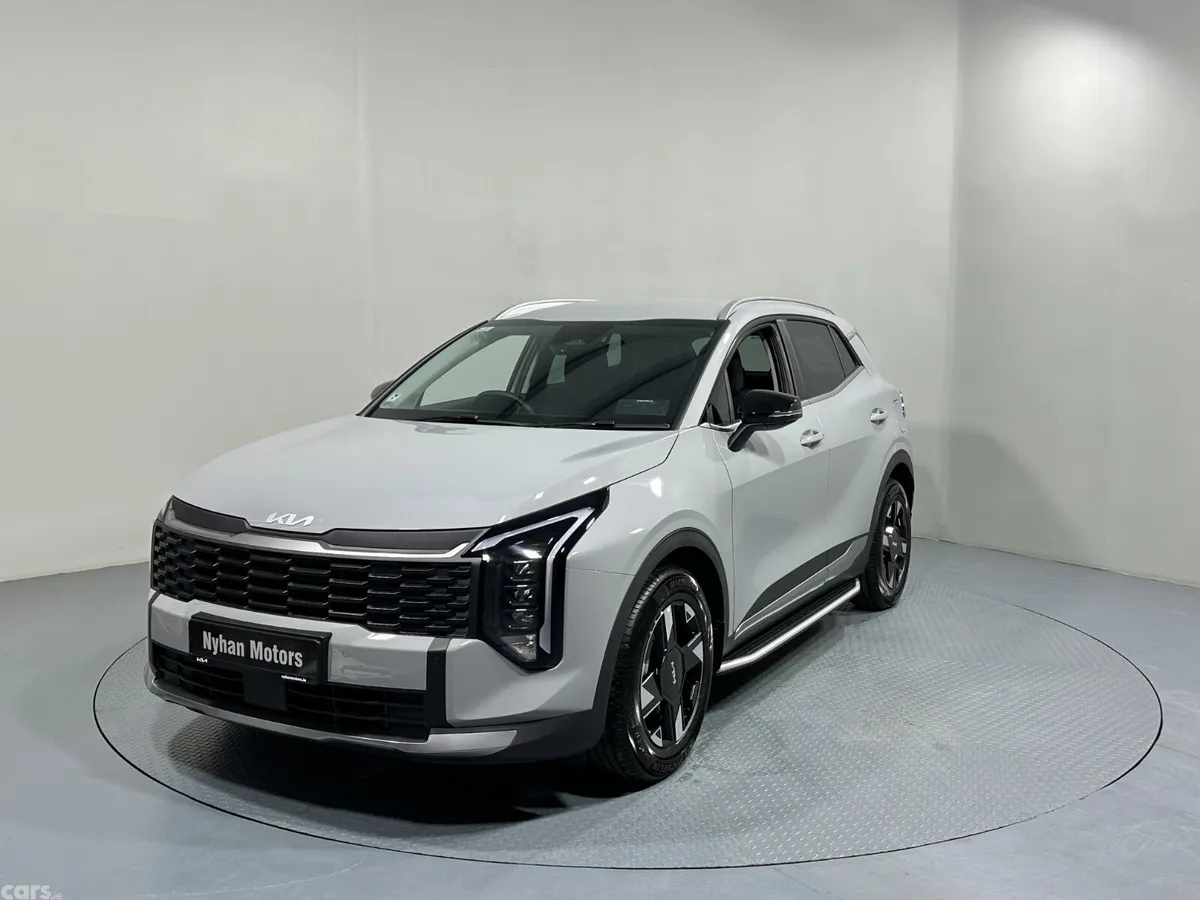 Kia Sportage SUV, Diesel Hybrid, 2026, Grey