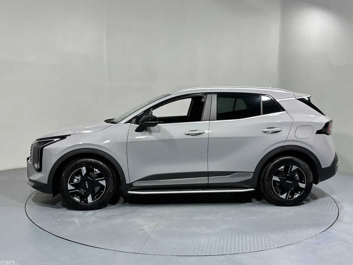 Kia Sportage SUV, Diesel Hybrid, 2026, Grey