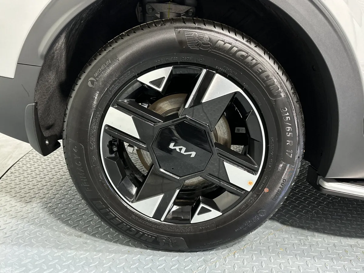 Kia Sportage SUV, Diesel Hybrid, 2026, Grey