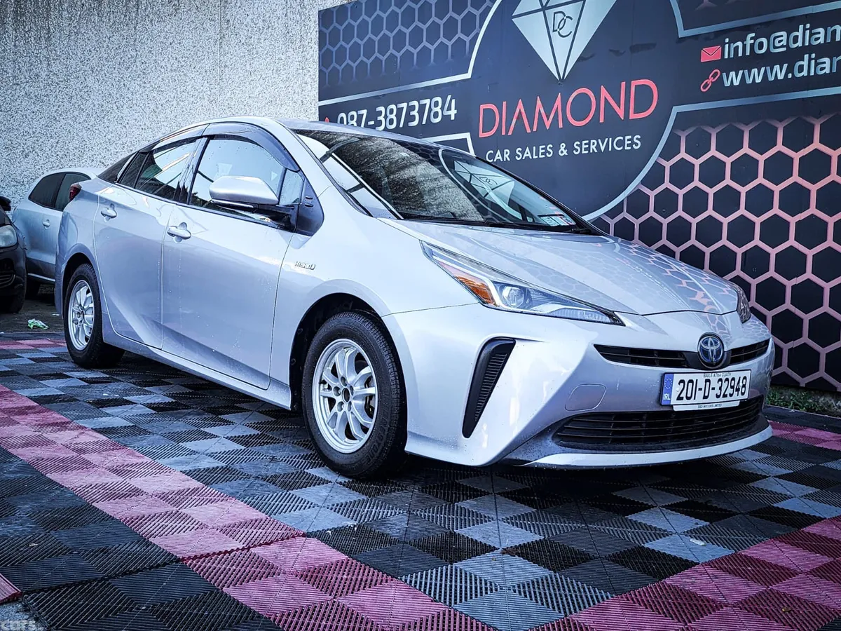 Toyota Prius Hatchback, Petrol, 2020, Silver