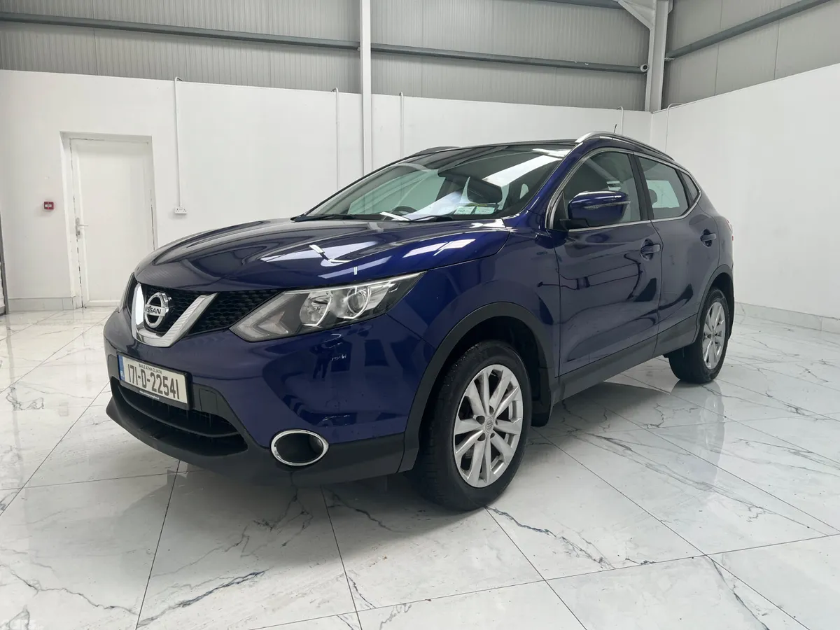 Nissan Qashqai SUV, Diesel, 2017, Blue