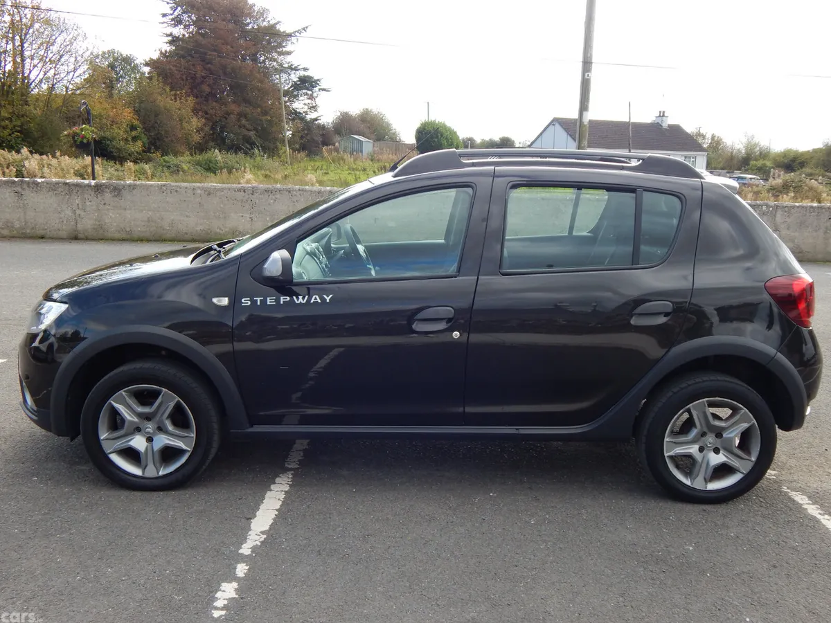 Dacia Sandero Stepway Hatchback, Diesel, 2018, Black