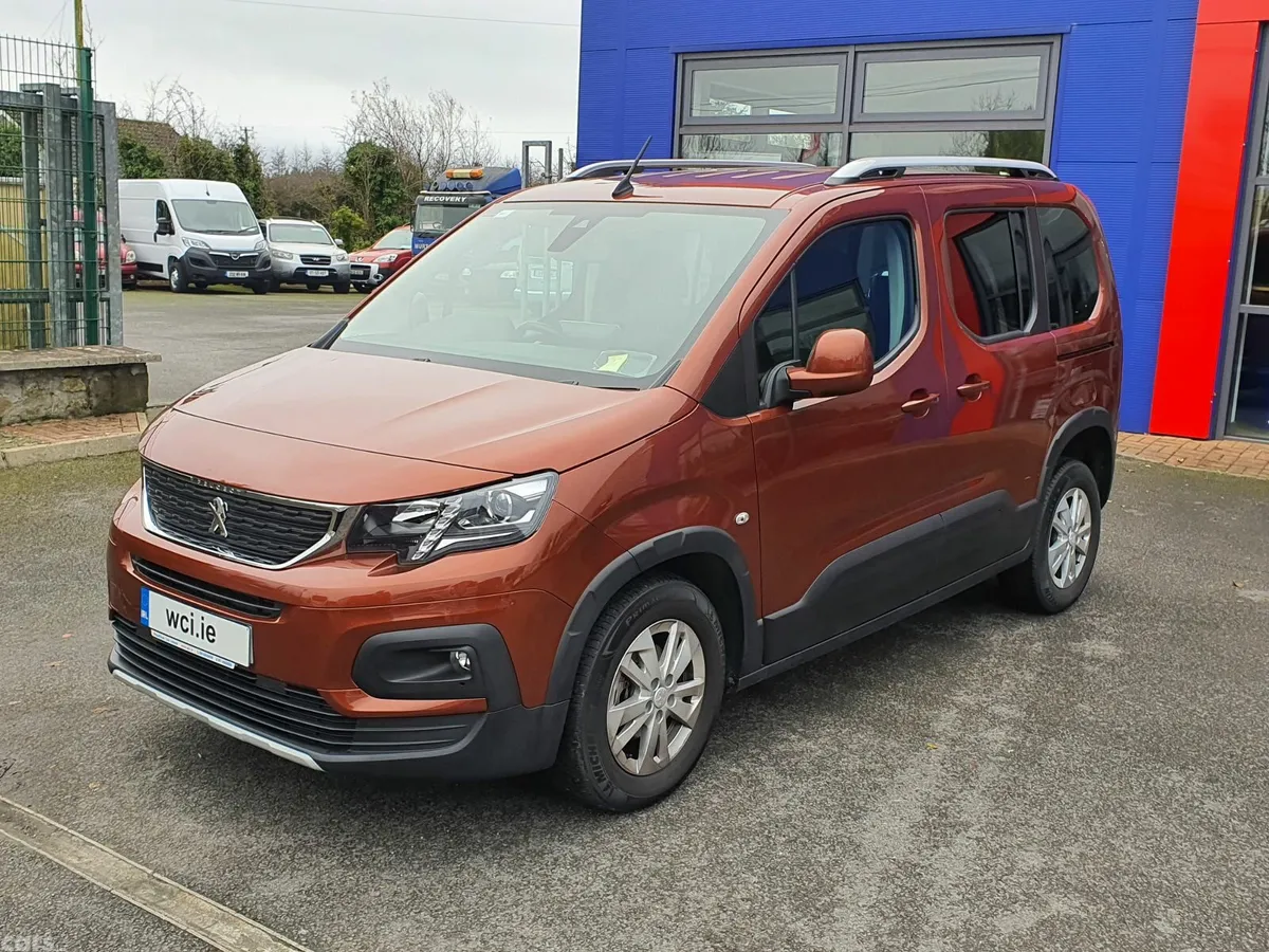 Peugeot Rifter MPV, Diesel, 2021, Brown