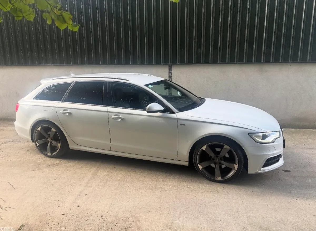 Audi A6 Estate, Diesel, 2012, White