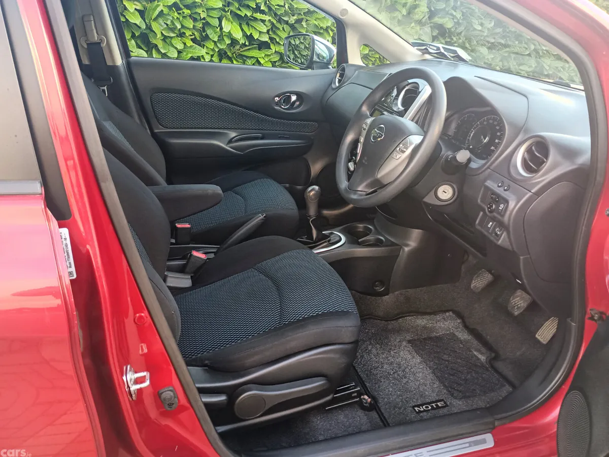 Nissan Note MPV, Diesel, 2015, Red