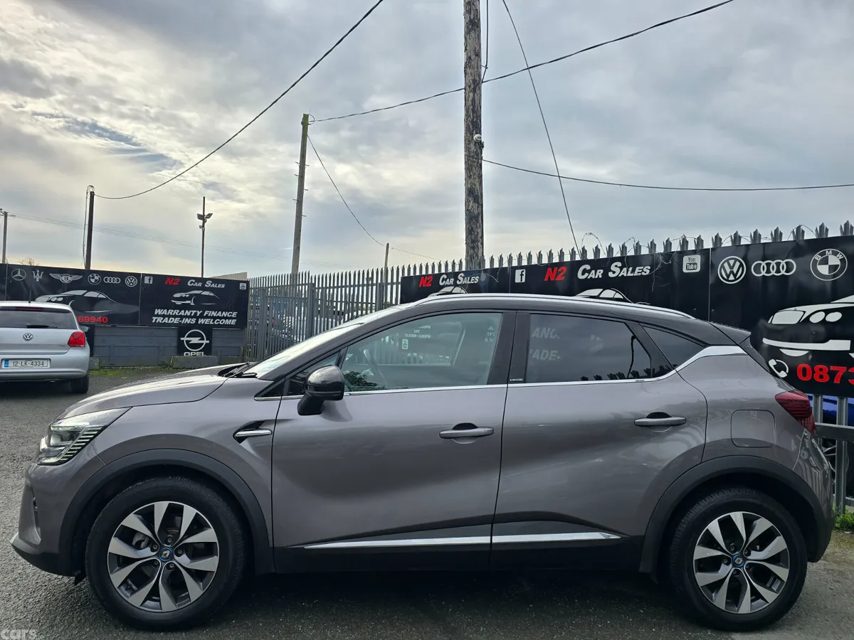 Renault Captur Hatchback, Petrol Plug-in Hybrid, 2021, Grey