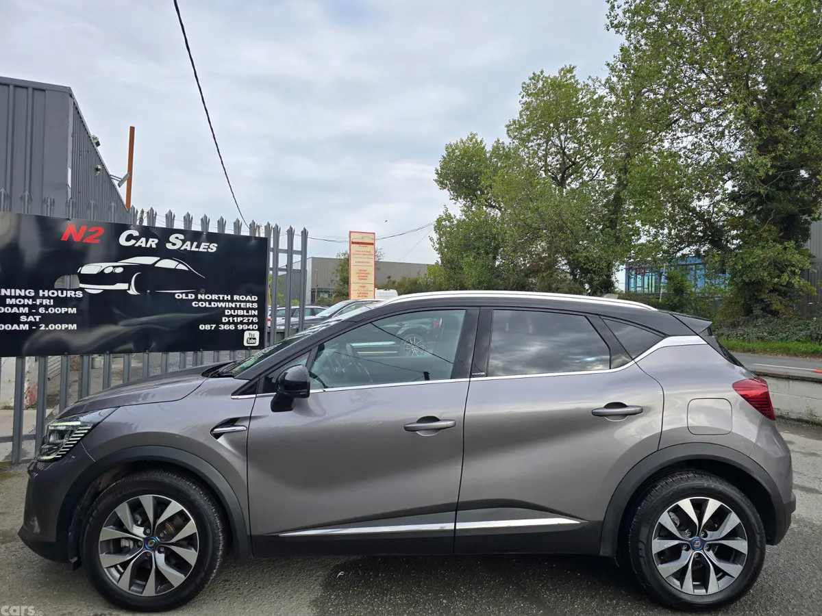 Renault Captur Hatchback, Petrol Plug-in Hybrid, 2021, Grey