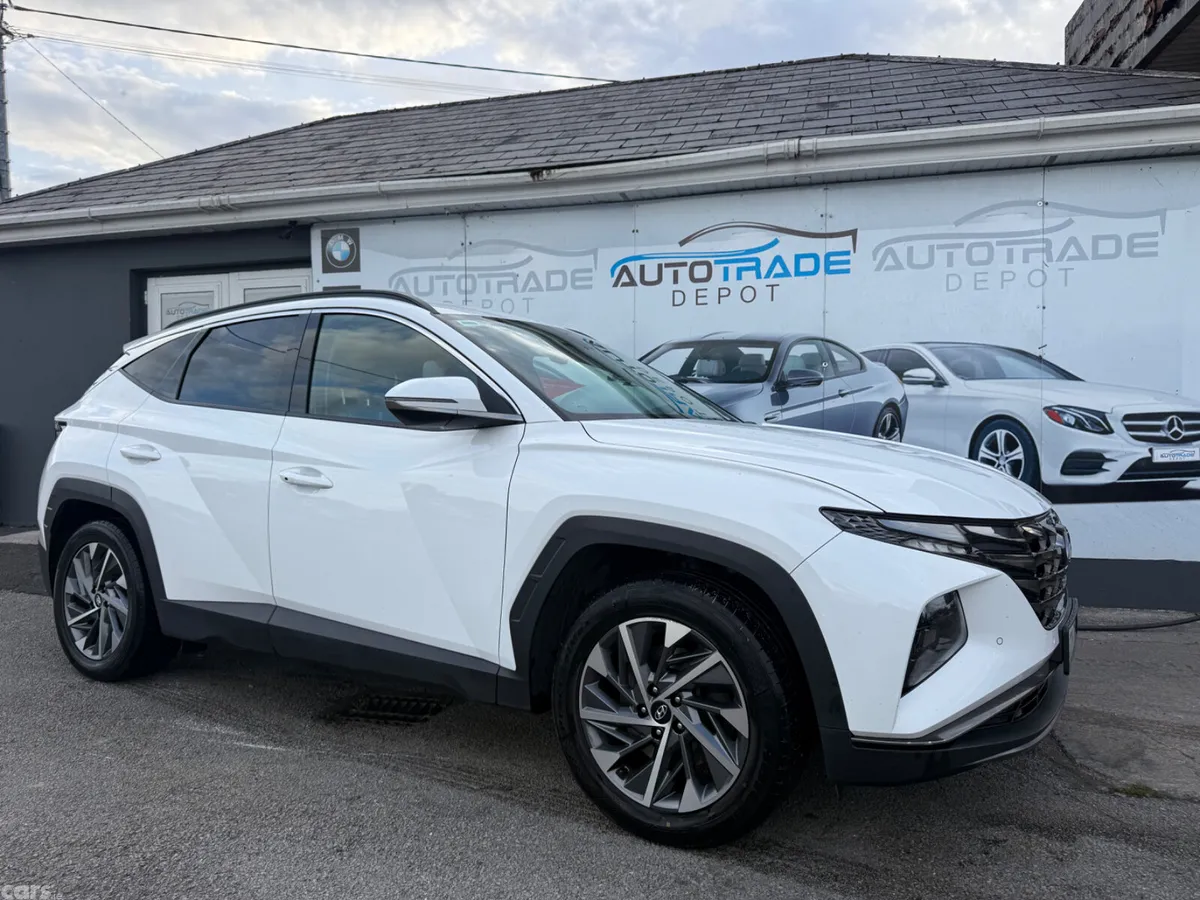 Hyundai Tucson SUV, Diesel, 2022, White