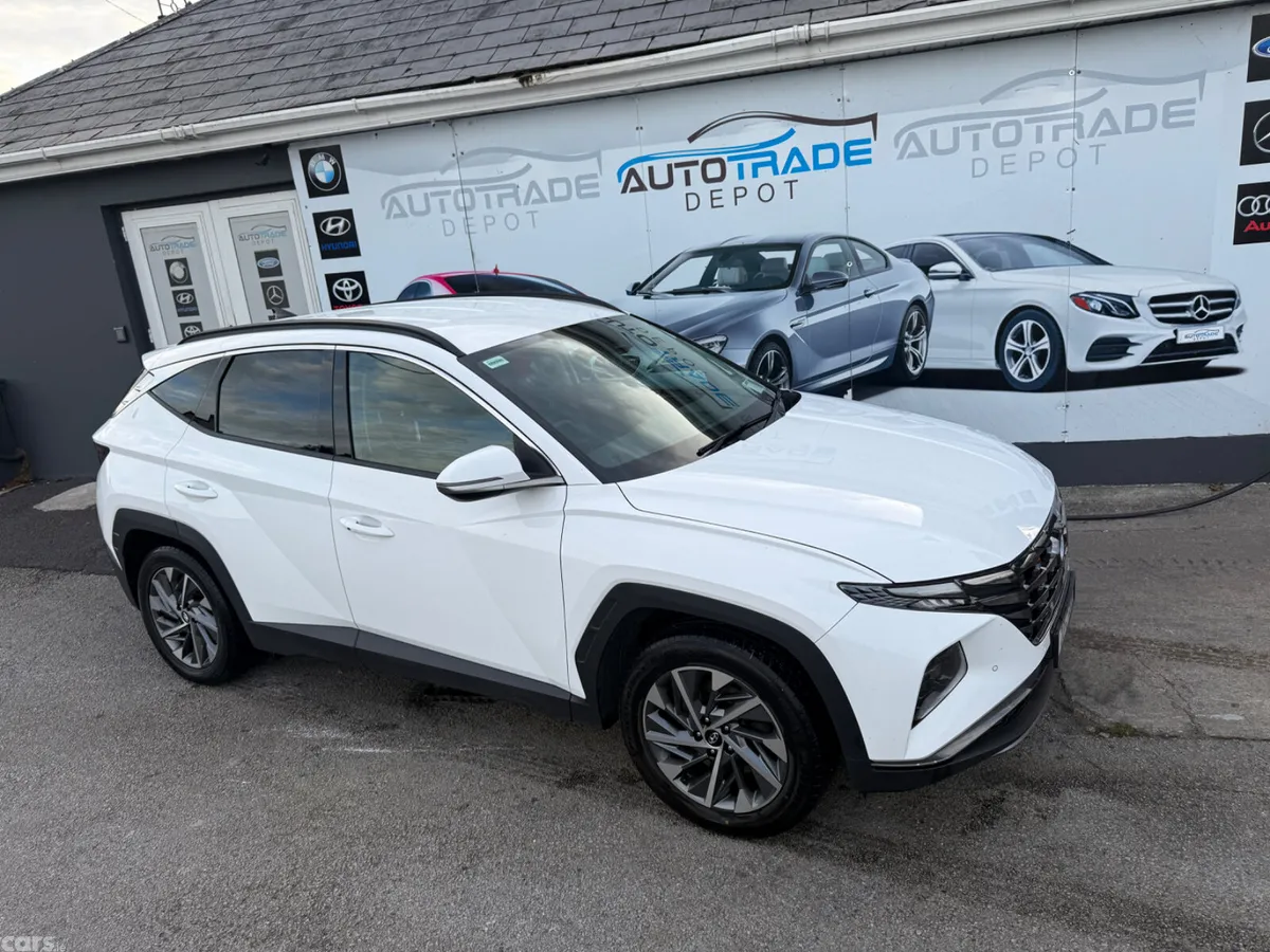 Hyundai Tucson SUV, Diesel, 2022, White