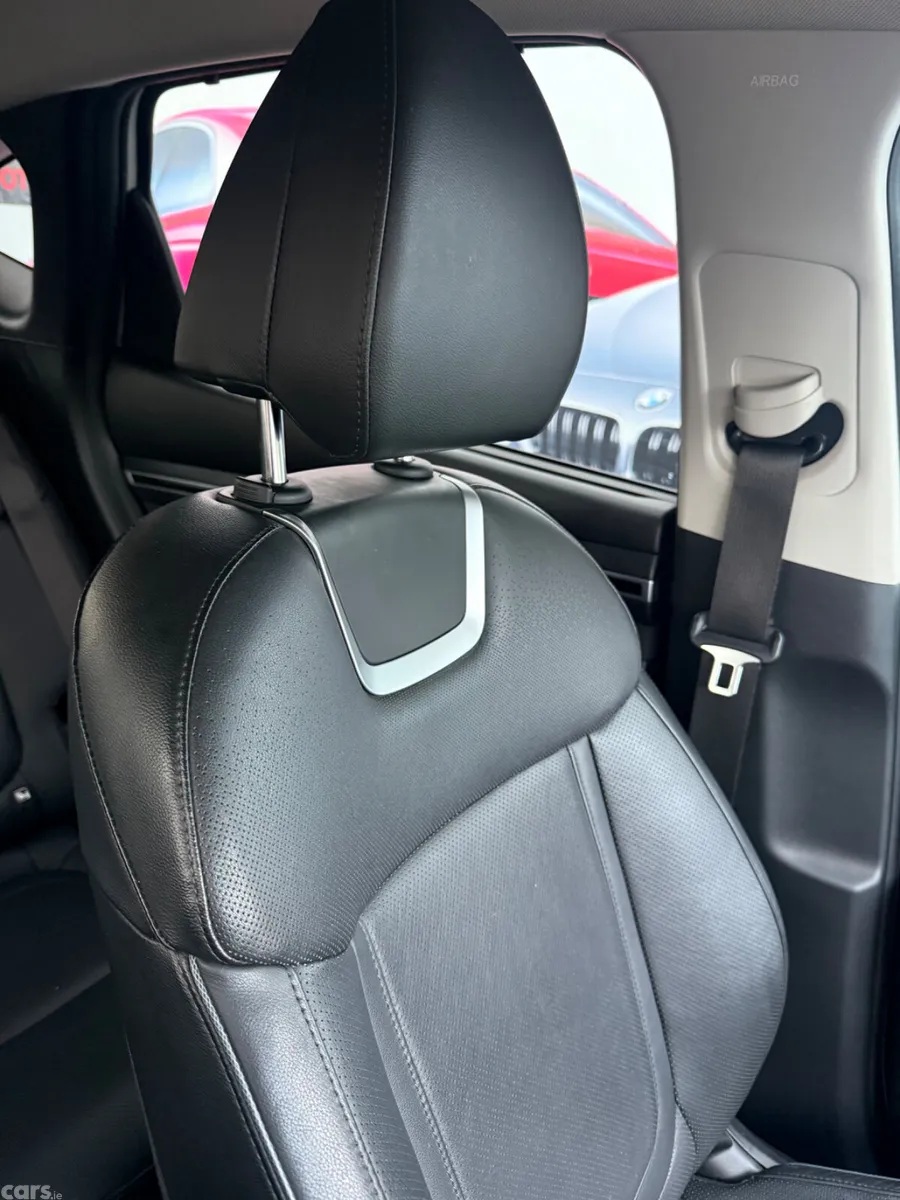 Hyundai Tucson SUV, Diesel, 2022, White