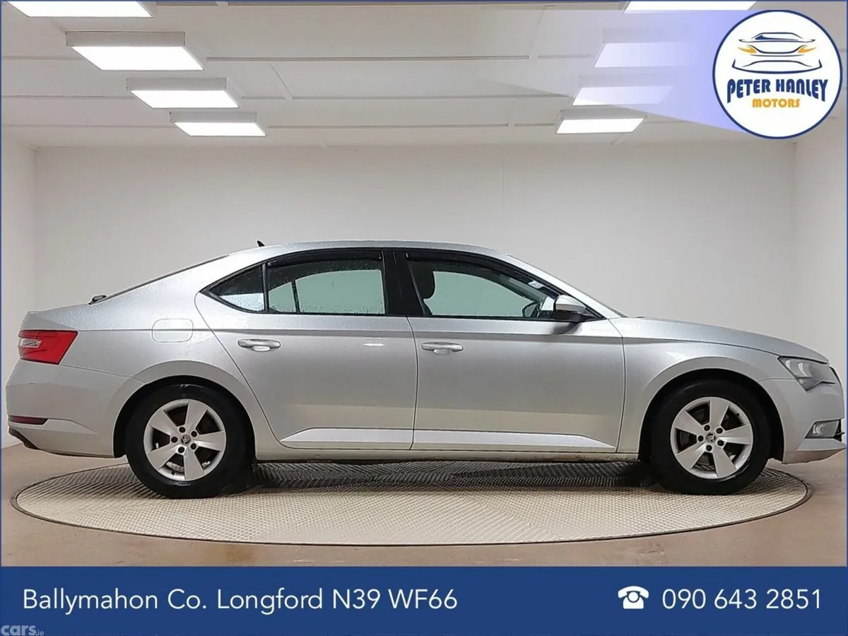 Skoda Superb Hatchback, Diesel, 2017, Silver