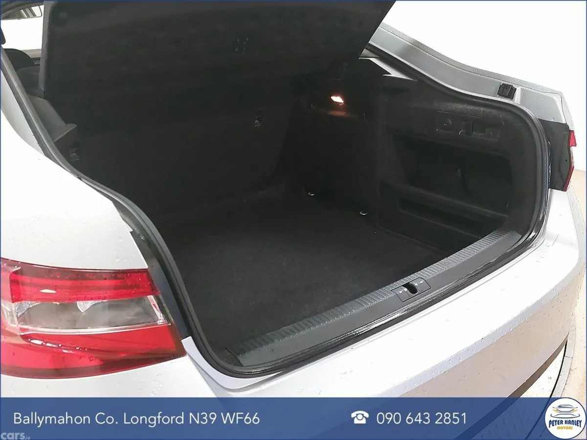 Skoda Superb Hatchback, Diesel, 2017, Silver