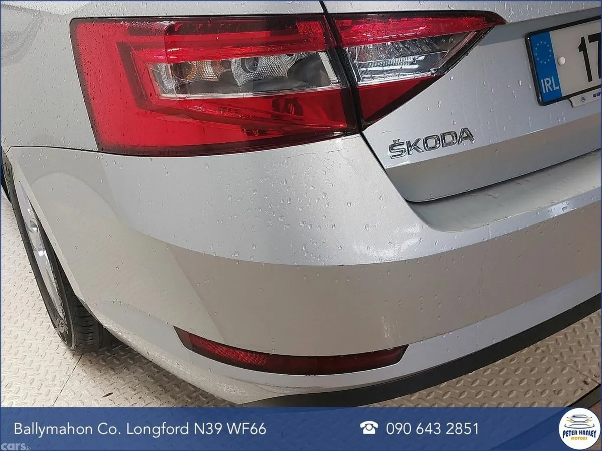 Skoda Superb Hatchback, Diesel, 2017, Silver