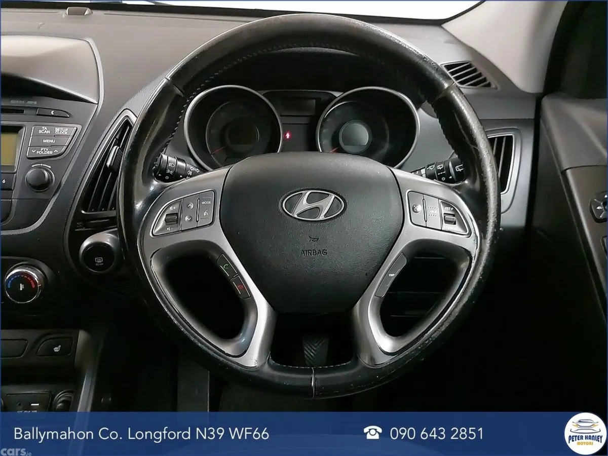 Hyundai ix35 SUV, Diesel, 2015, Gold