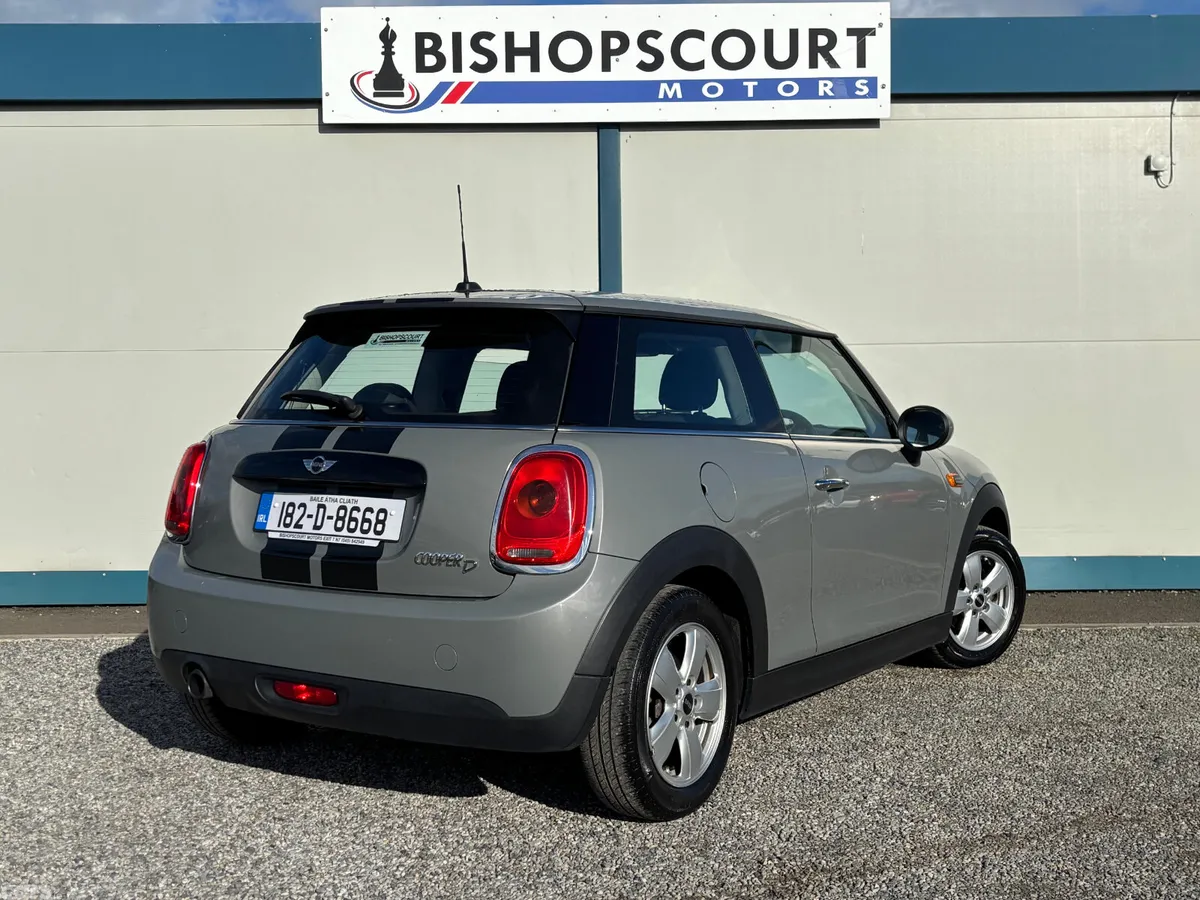 Mini Cooper Hatchback, Diesel, 2018, Grey