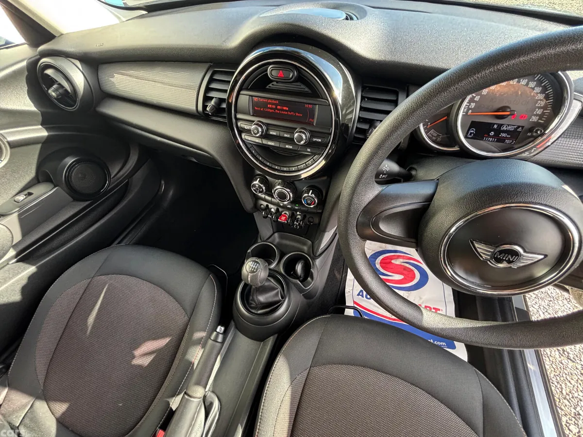 Mini Cooper Hatchback, Diesel, 2018, Grey