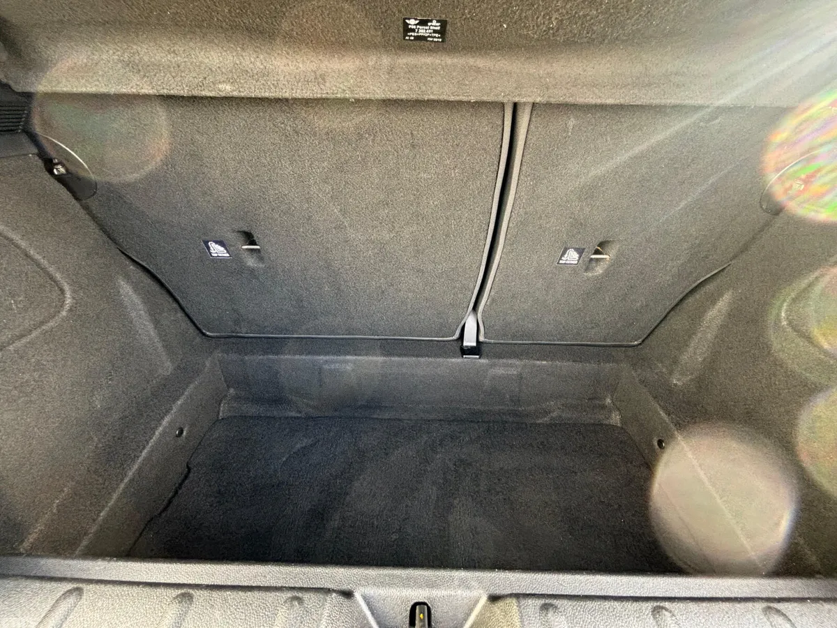 Mini Cooper Hatchback, Diesel, 2018, Grey