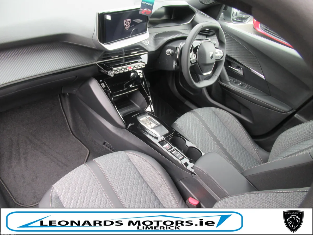 Peugeot 2008 SUV, Petrol Hybrid, 2025, Blue