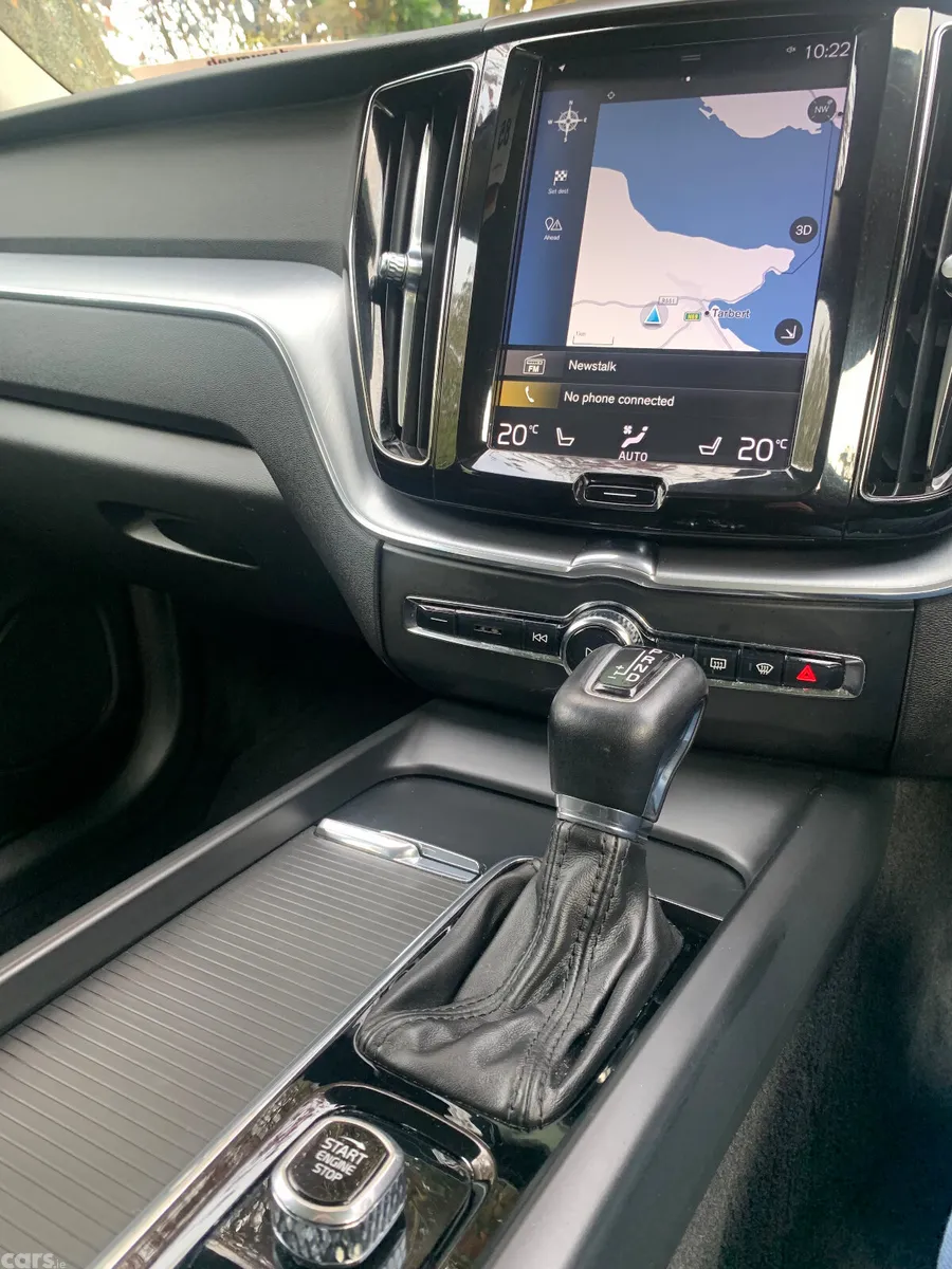 Volvo XC60 SUV, Diesel, 2018, Silver