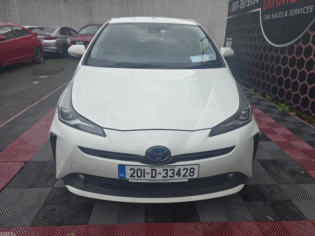 Toyota Prius Hatchback, Petrol Hybrid, 2020, White