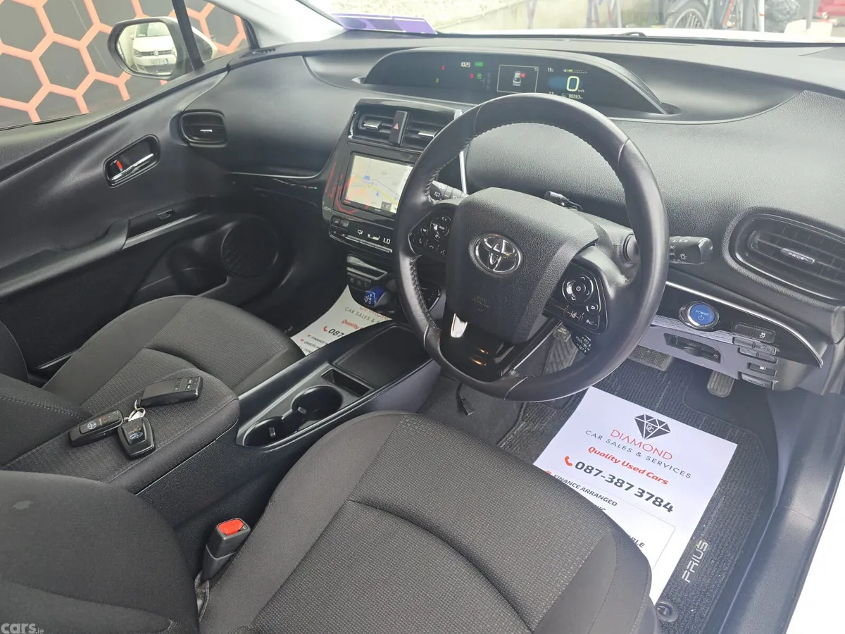Toyota Prius Hatchback, Petrol Hybrid, 2020, White