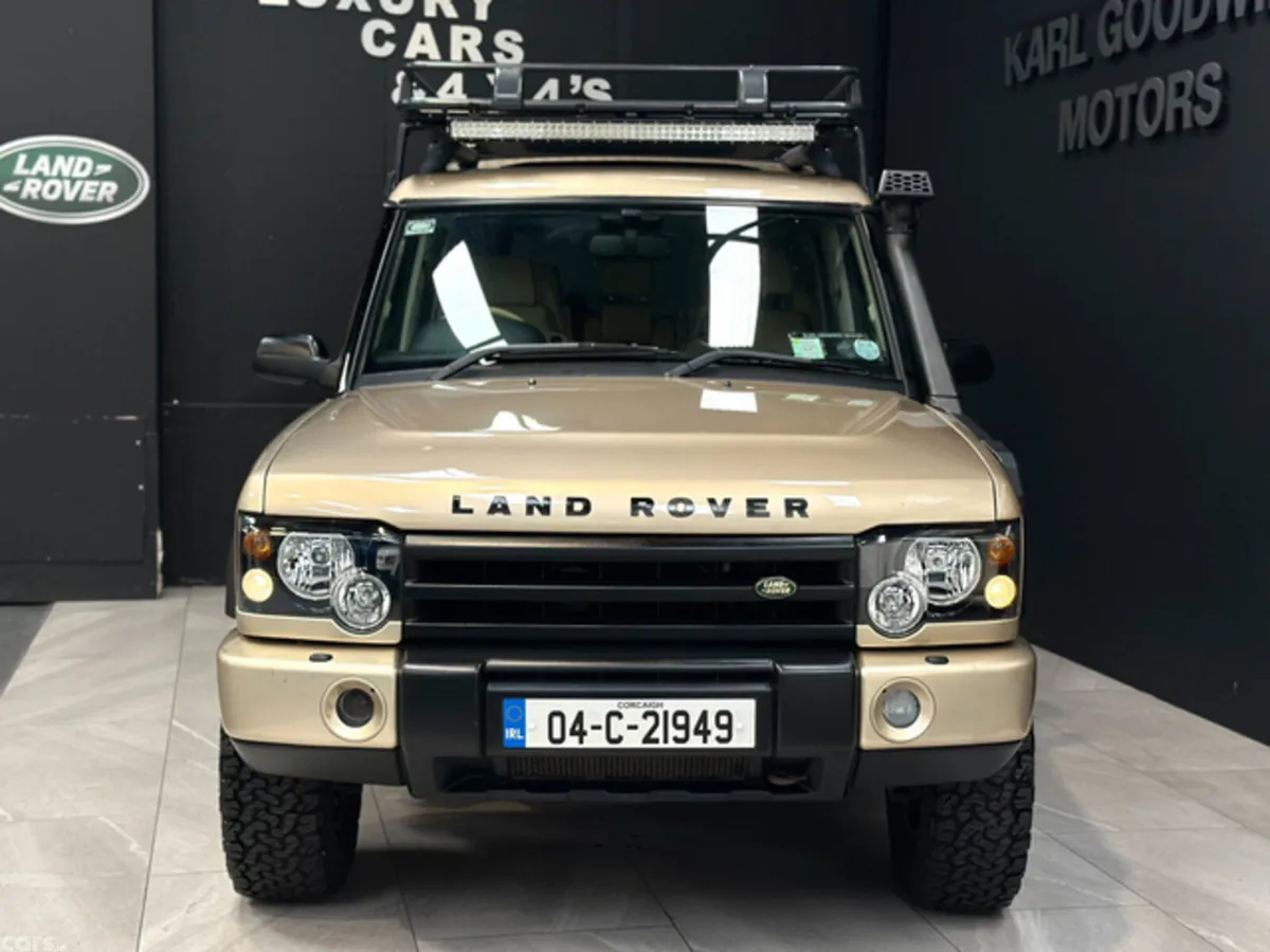 Land Rover Discovery SUV, Diesel, 2004, Gold