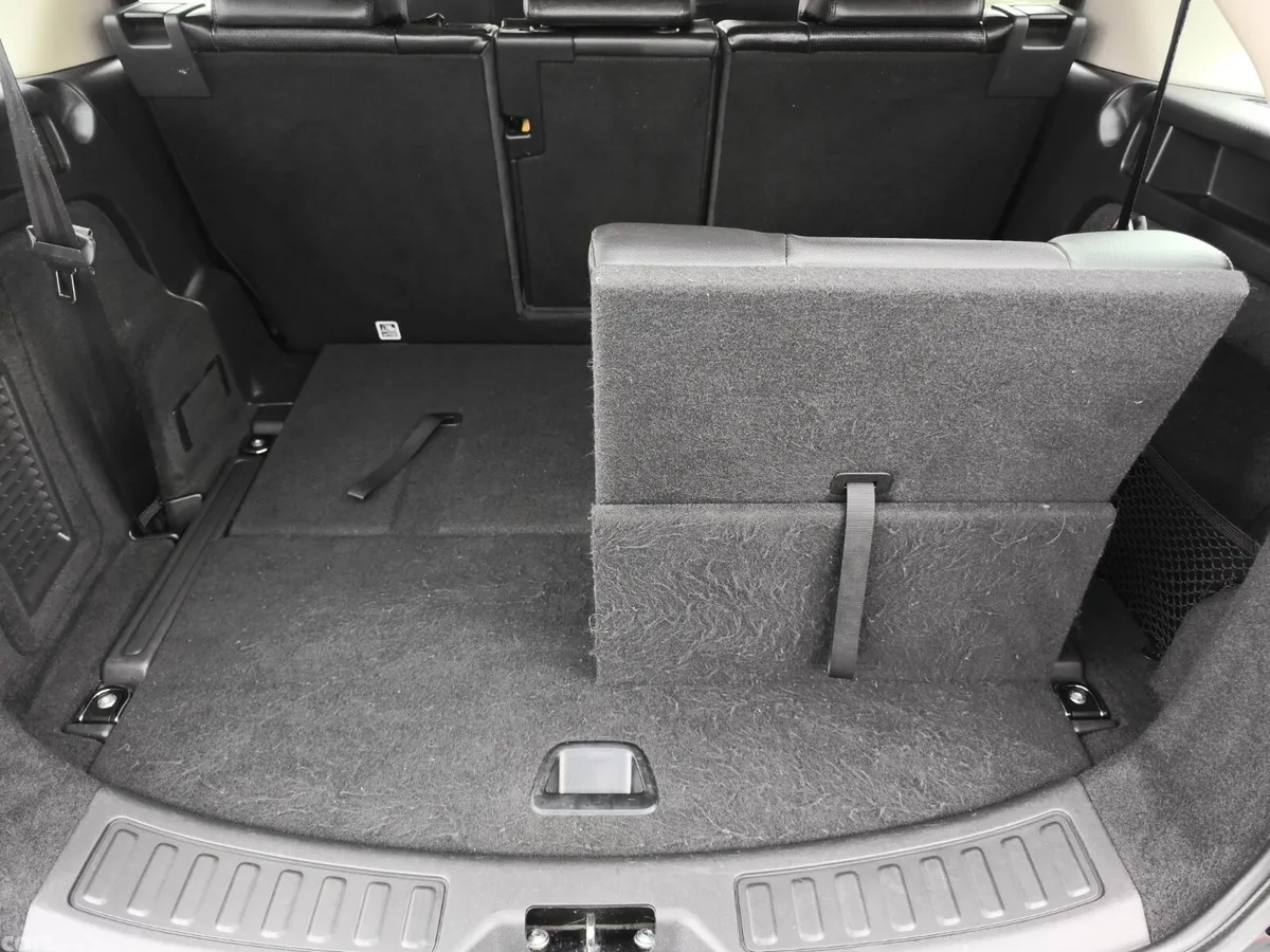 Land Rover Discovery Sport SUV, Diesel, 2020, Black
