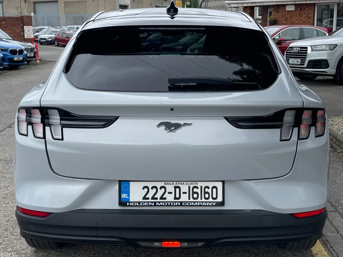 Ford Mustang Mach-E Hatchback, Electric, 2022, White