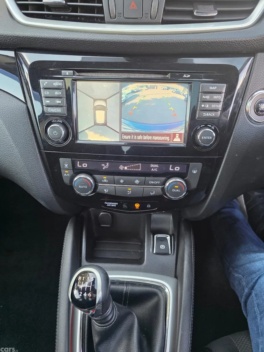 Nissan Qashqai Hatchback, Diesel, 2016, Blue